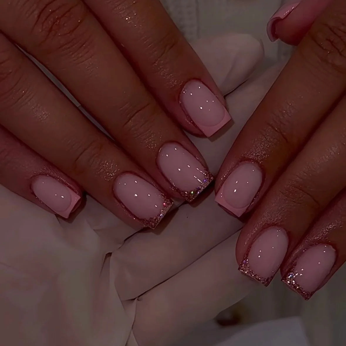 24Pcs French Tip Handmade Press On Nails With Glue