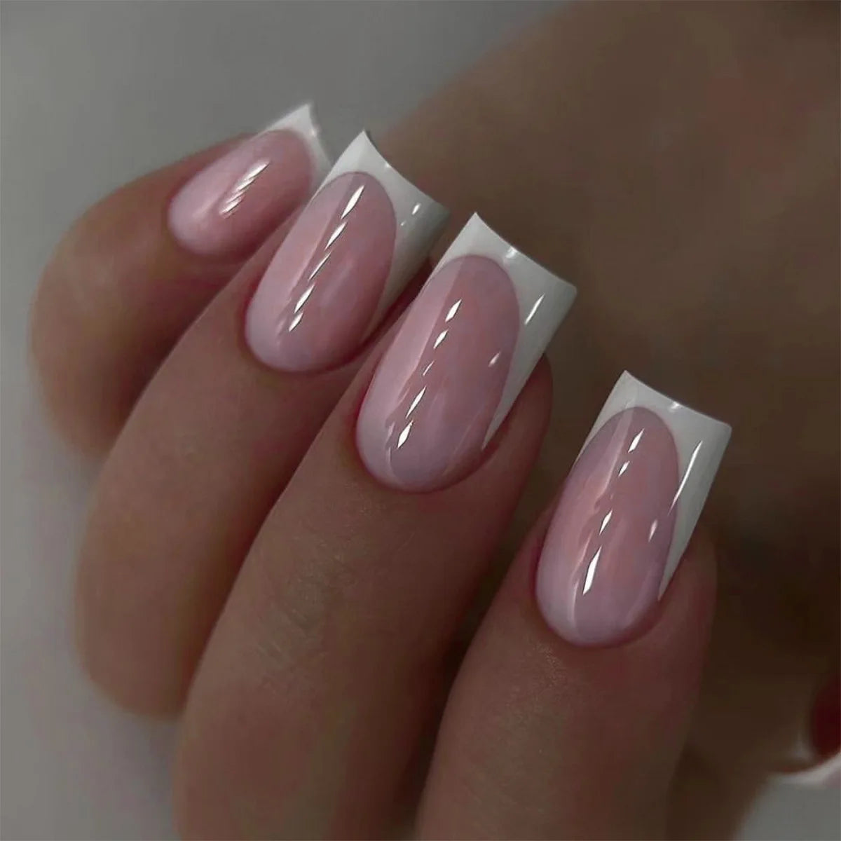 24Pcs French Tip Handmade Press On Nails With Glue