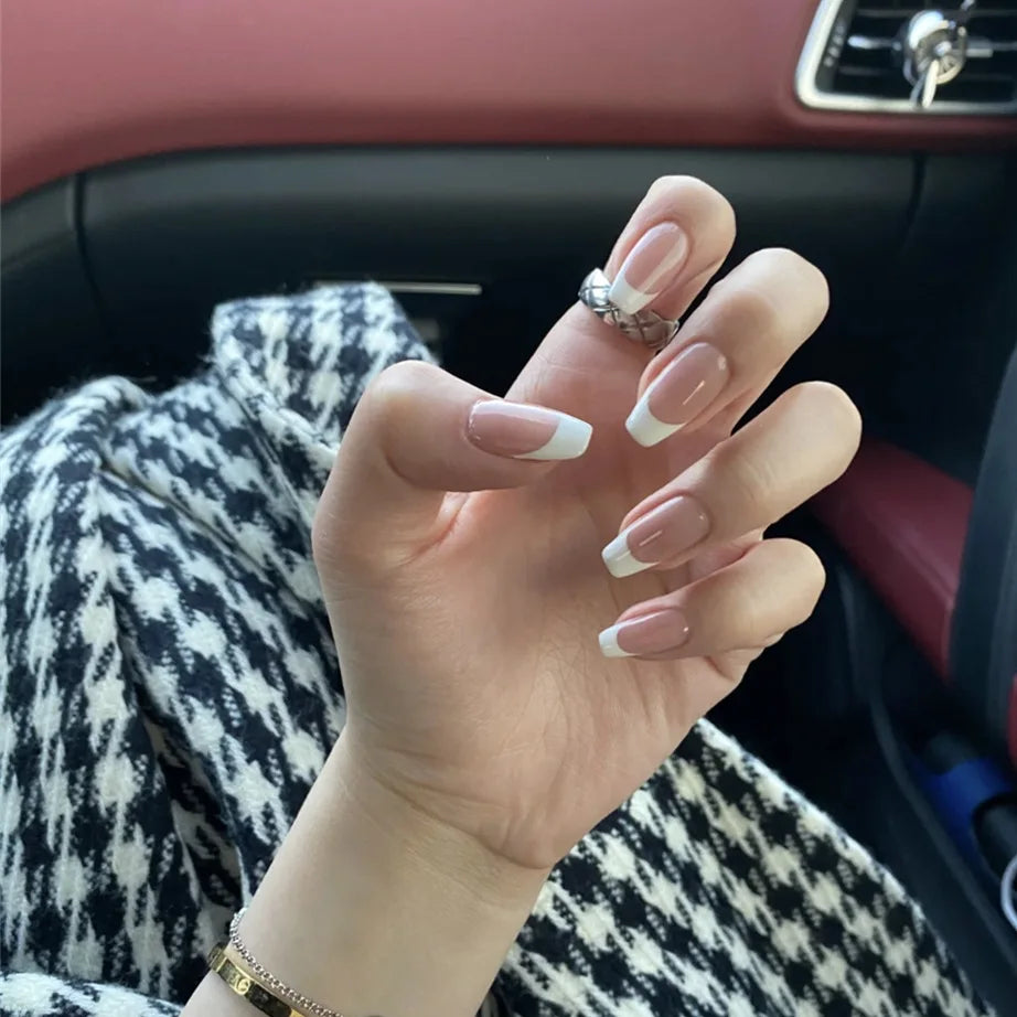 24Pcs French Tip Handmade Press On Nails With Glue